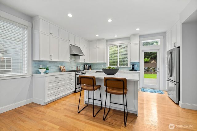 34415 SE Burke Street, Snoqualmie, WA 98065