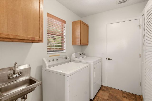 205 ANGELES ROAD, Debary, FL 32713