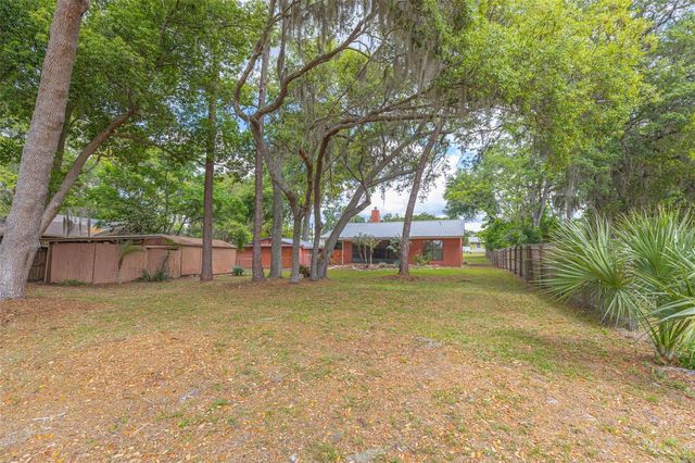 205 ANGELES ROAD, Debary, FL 32713