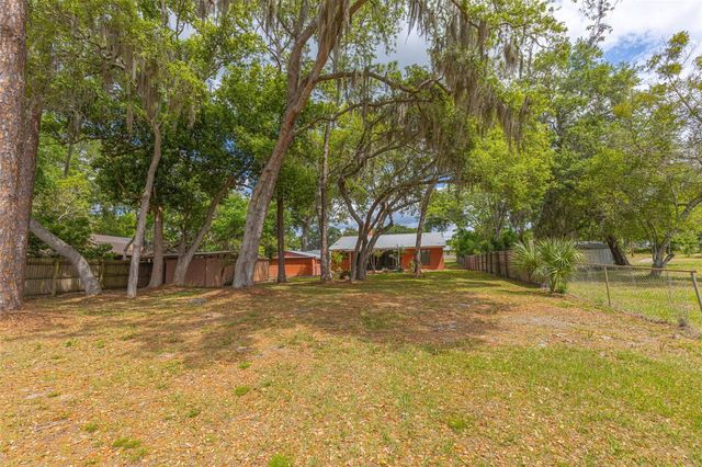 205 ANGELES ROAD, Debary, FL 32713