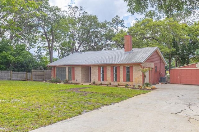 205 ANGELES ROAD, Debary, FL 32713