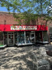 418 N Main Street, Hendersonville, NC 28792