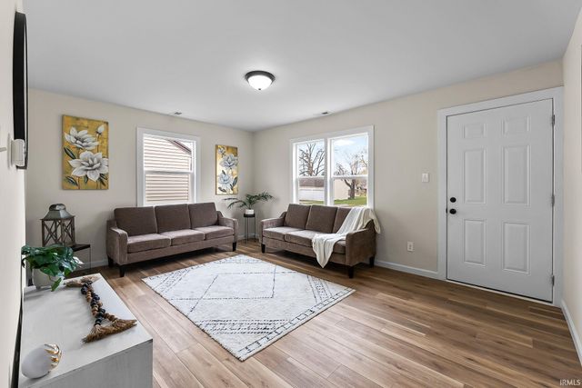 3227 Rodgers Avenue, Fort Wayne, IN 46803