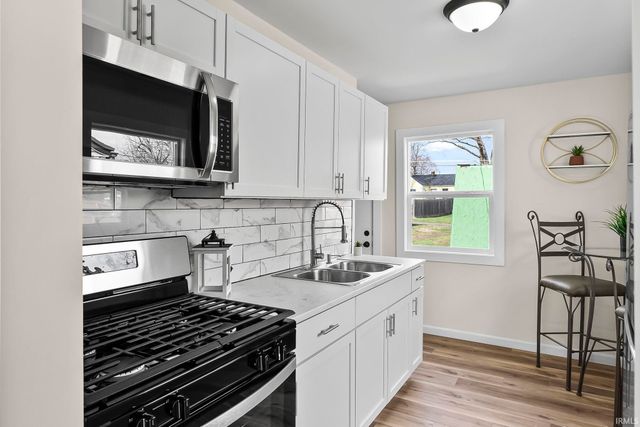 3227 Rodgers Avenue, Fort Wayne, IN 46803