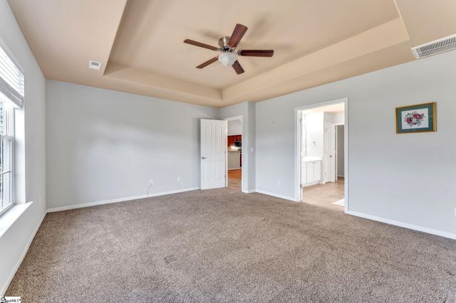 105 Eagles View Court, Easley, SC 29642