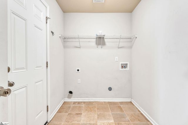 105 Eagles View Court, Easley, SC 29642