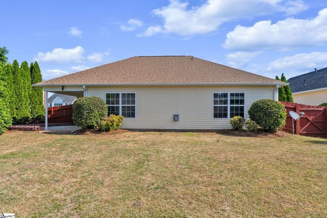 105 Eagles View Court, Easley, SC 29642