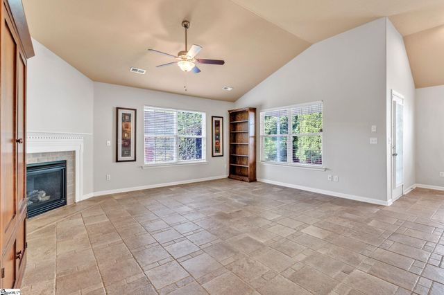 105 Eagles View Court, Easley, SC 29642