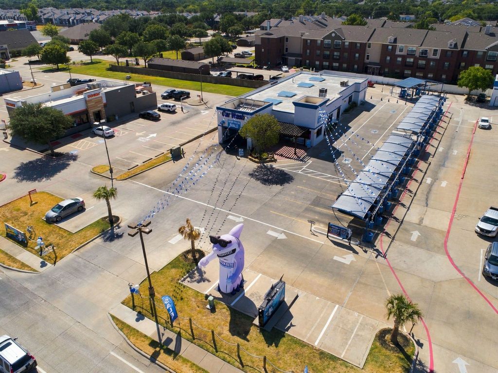 1540 W Main Street, Lewisville, TX 75067 — photo 3
