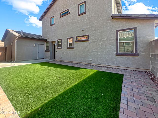 2490 N 212TH Lane, Buckeye, AZ 85396