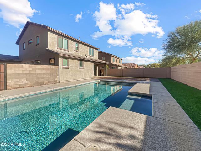 2490 N 212TH Lane, Buckeye, AZ 85396