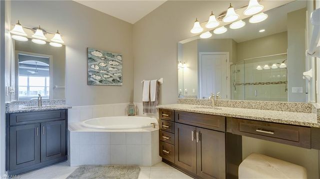 10230 Glastonbury CIR 202, Fort Myers, FL 33913