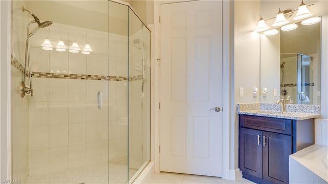 10230 Glastonbury CIR 202, Fort Myers, FL 33913