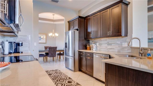 10230 Glastonbury CIR 202, Fort Myers, FL 33913