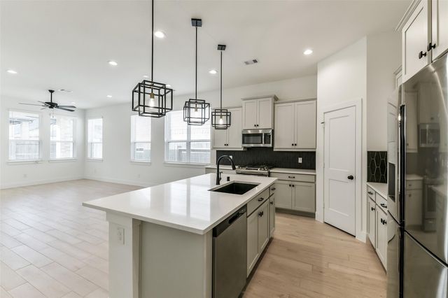 17730 Tree Of Heaven, Conroe, TX 77385