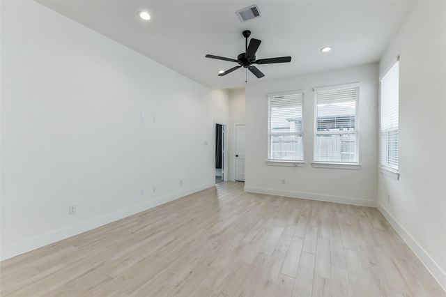 17730 Tree Of Heaven, Conroe, TX 77385