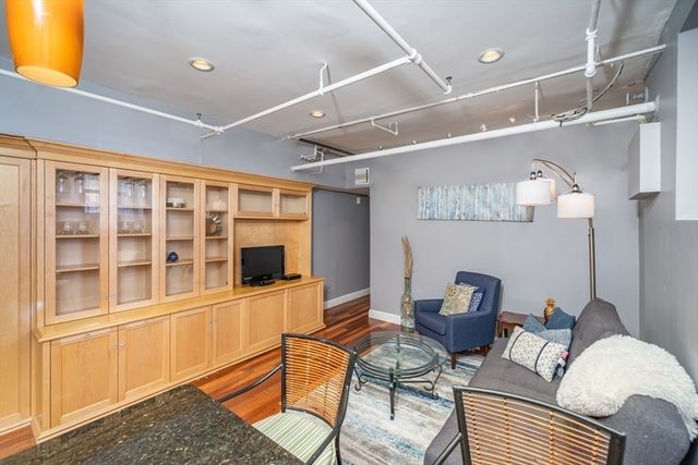 330 Dartmouth Street B1, Boston, MA 02116