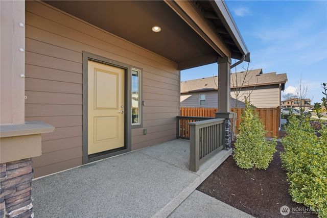 267 Hovey Street, Buckley, WA 98321