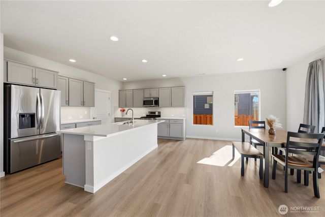 267 Hovey Street, Buckley, WA 98321