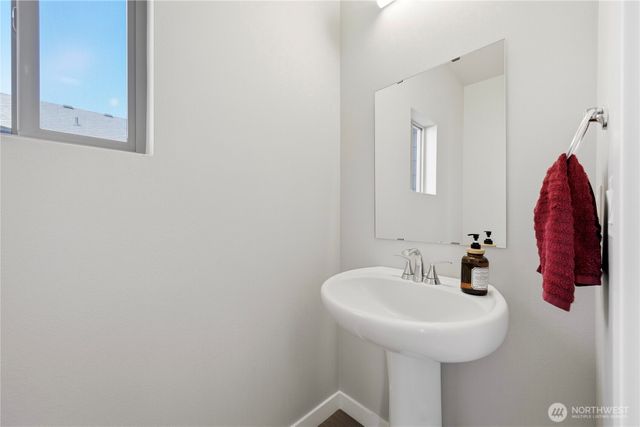 267 Hovey Street, Buckley, WA 98321