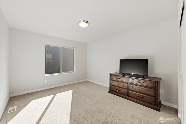 267 Hovey Street, Buckley, WA 98321