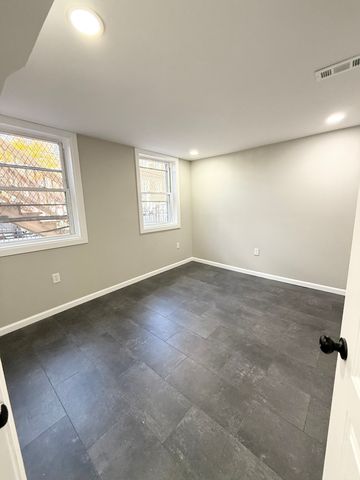 41 Howe Street, New Haven, CT 06511