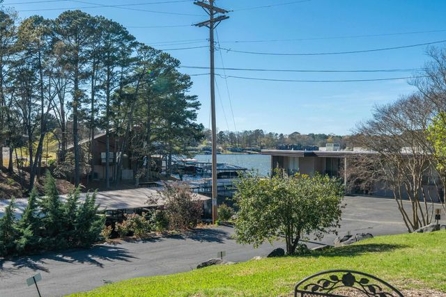 220 Sunset Bay Rd Apt 30, Hot Springs, AR 71913