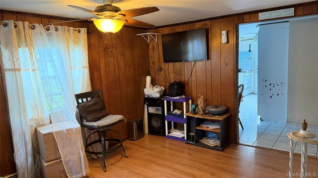 18 Pennsylvania Avenue, Brentwood, NY 11717