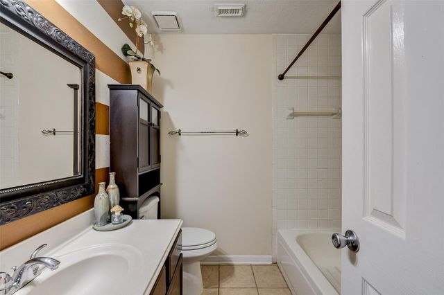 6123 Old Farmhouse Lane, Katy, TX 77449