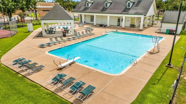 6123 Old Farmhouse Lane, Katy, TX 77449
