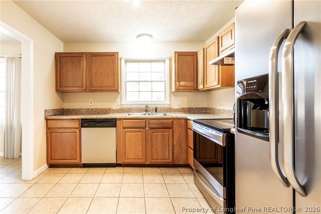 1113 Oakstone Drive, Fayetteville, NC 28314