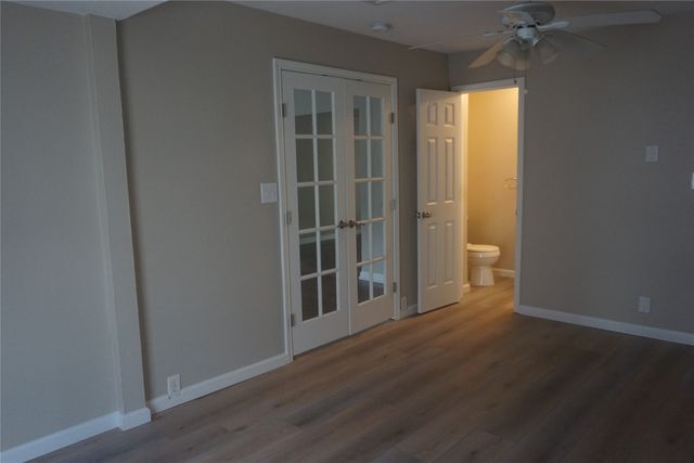 1706 N Ricketts Street, Sherman, TX 75092