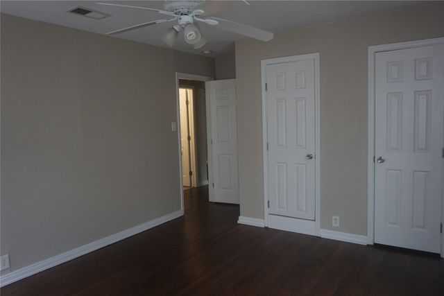 1706 N Ricketts Street, Sherman, TX 75092