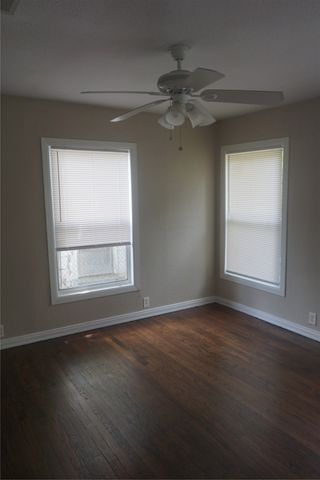 1706 N Ricketts Street, Sherman, TX 75092