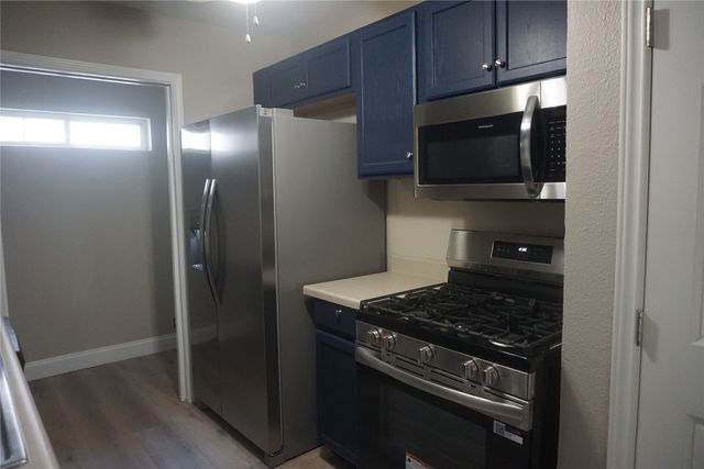 1706 N Ricketts Street, Sherman, TX 75092