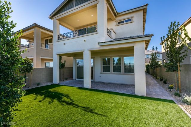 568 Clover Bar Lane, Las Vegas, NV 89138