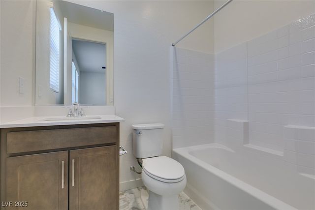 568 Clover Bar Lane, Las Vegas, NV 89138