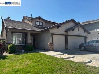1551 Autumn Meadow Ln, Tracy, CA 95376