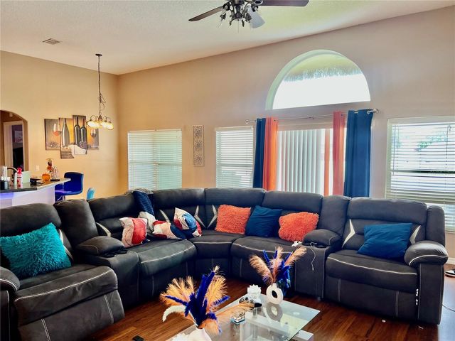 4637 HURON BAY CIRCLE, Kissimmee, FL 34759
