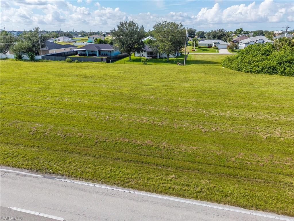2134 Diplomat PKWY E, CAPE CORAL, FL 33909 — photo 2
