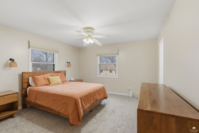 1333 Overlook Drive, Manhattan, KS 66503