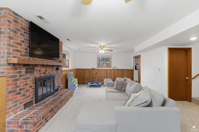 1333 Overlook Drive, Manhattan, KS 66503
