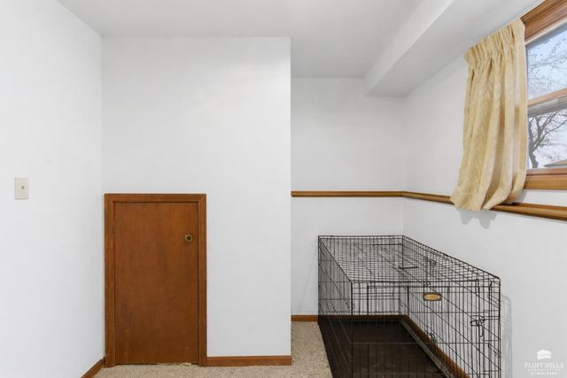 1333 Overlook Drive, Manhattan, KS 66503
