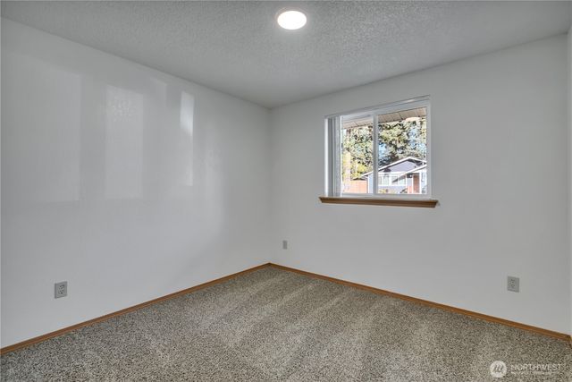 17216 13th Avenue E, Spanaway, WA 98387