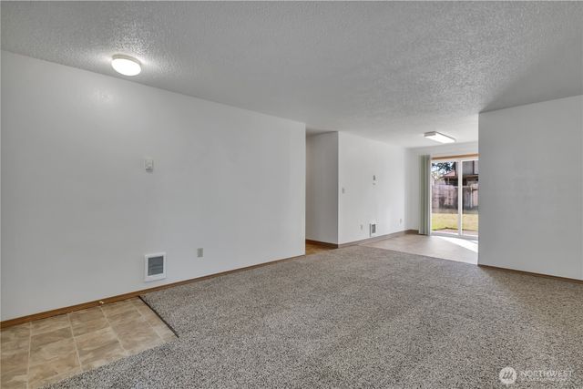 17216 13th Avenue E, Spanaway, WA 98387