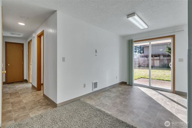 17216 13th Avenue E, Spanaway, WA 98387