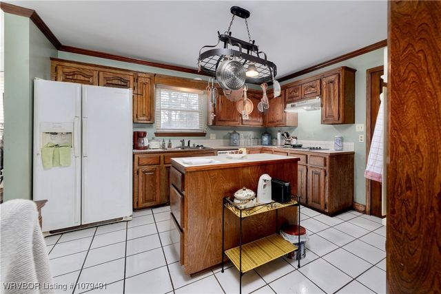 2401 87th Drive, Fort Smith, AR 72903