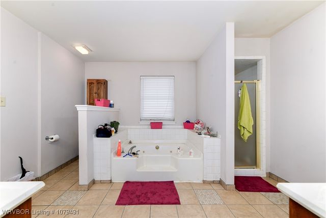 2401 87th Drive, Fort Smith, AR 72903