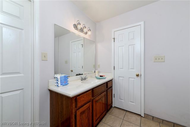 2401 87th Drive, Fort Smith, AR 72903