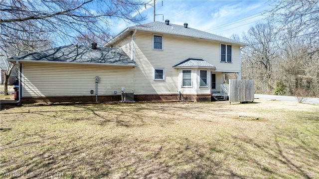 2401 87th Drive, Fort Smith, AR 72903